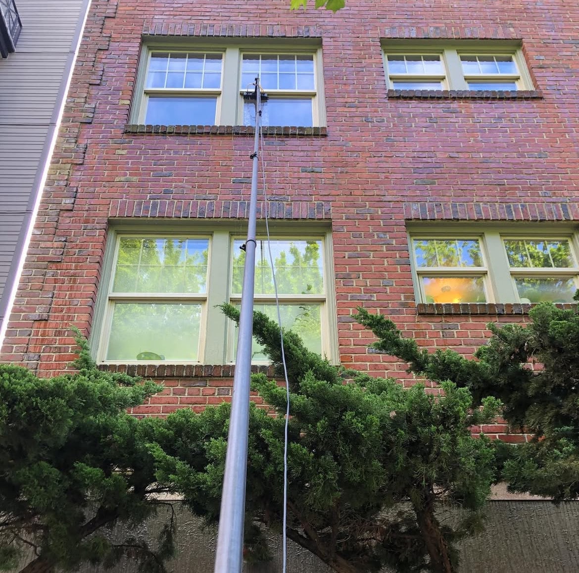 Building cleaning